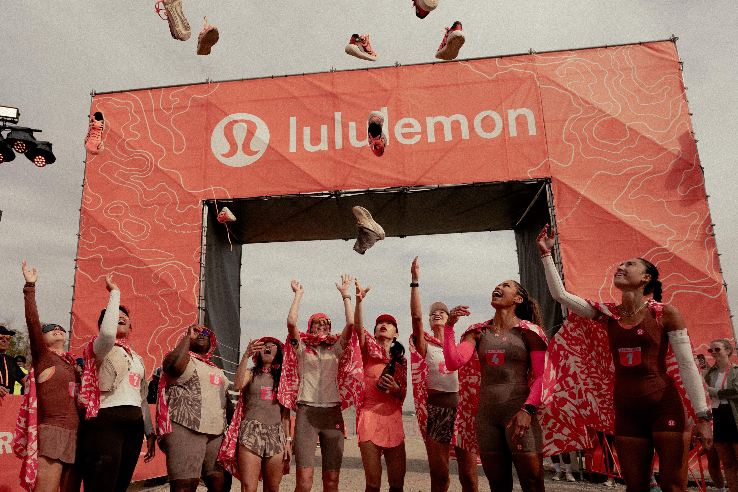 多位运动员于 lululemon 首个超级马拉松项目 FURTHER 中刷新纪录