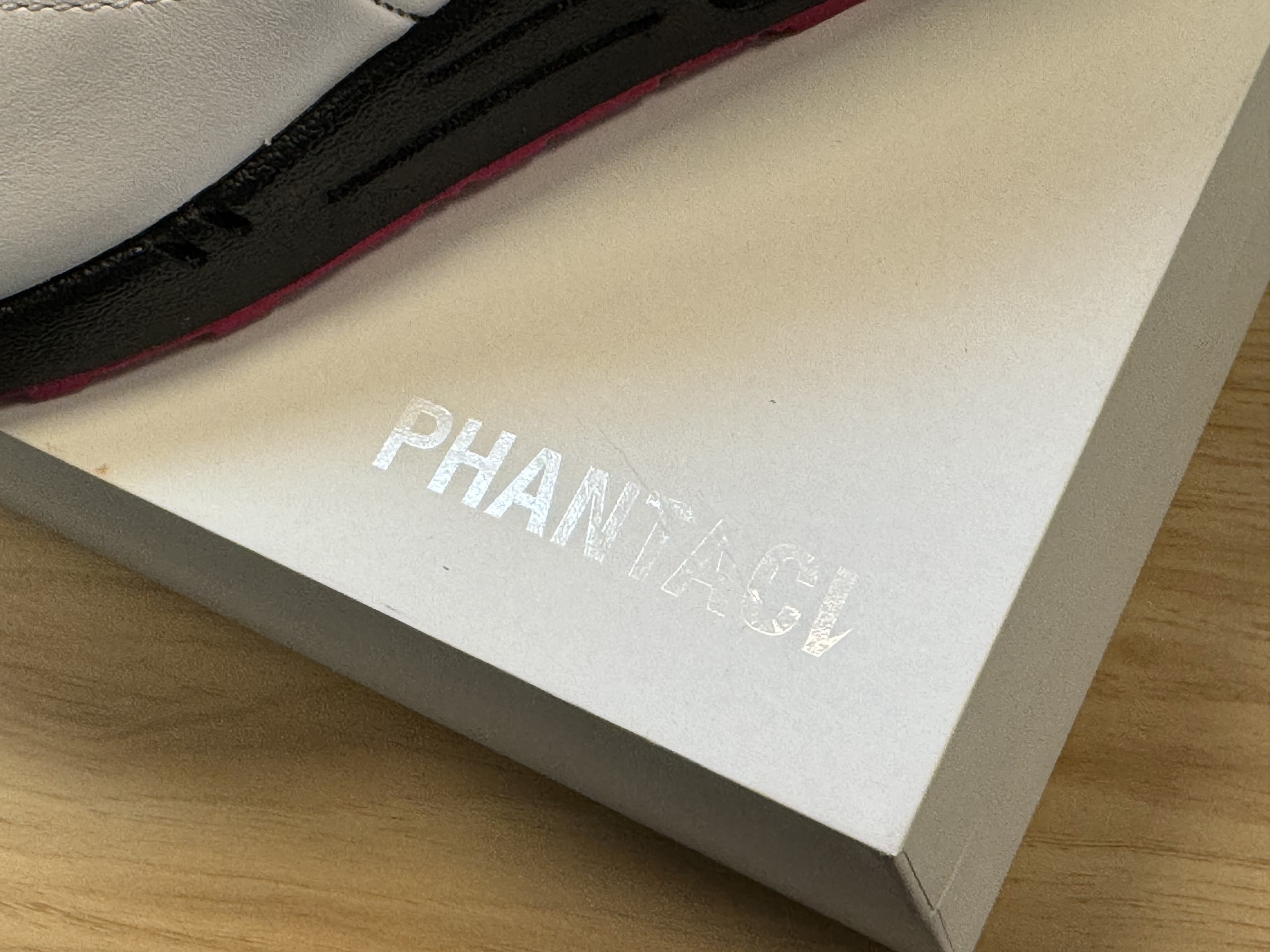 抢先预览 PHANTACi x Nike Air Max 1「Grand Piano」亲友限定版本