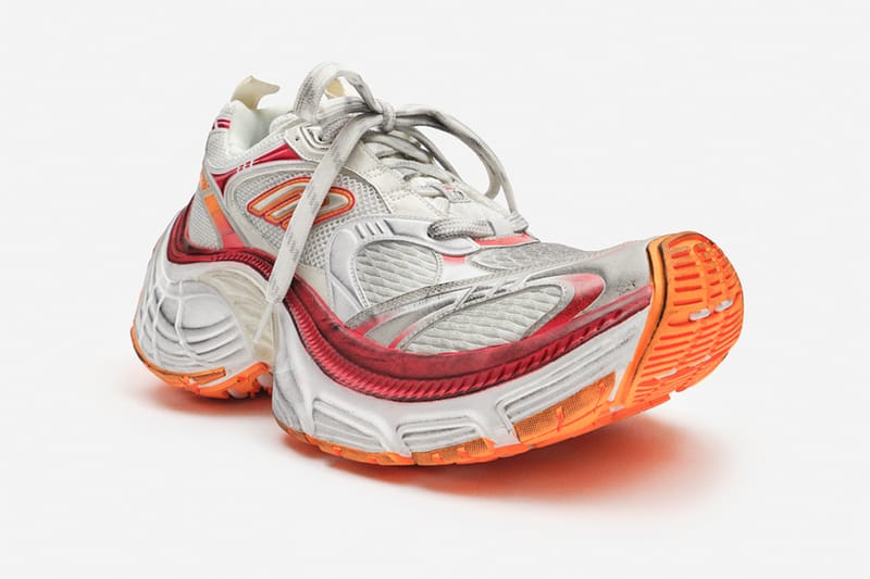 Balenciaga 10XL 全新鞋款登場