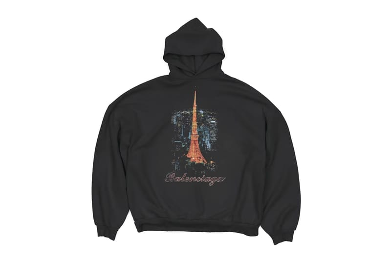 Balenciaga 推出東京銀座店铺專屬系列