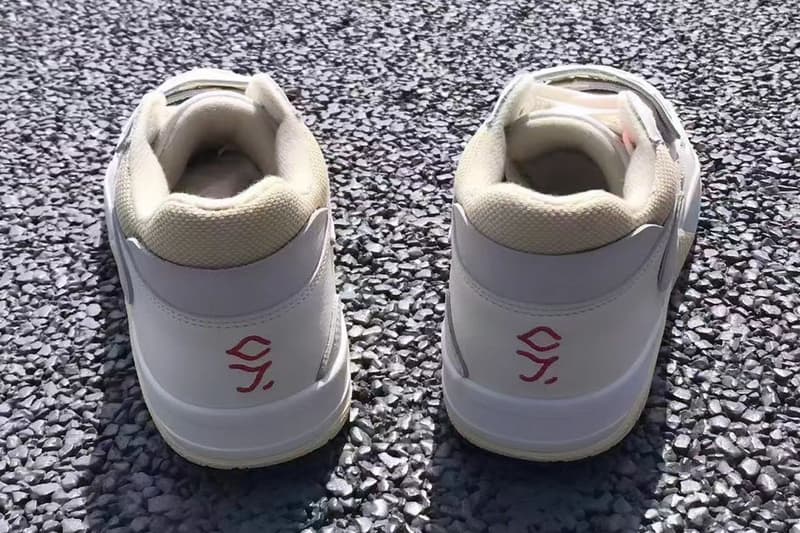 Travis Scott x Jordan Jumpman Jack 全新配色「Off-White」率先曝光