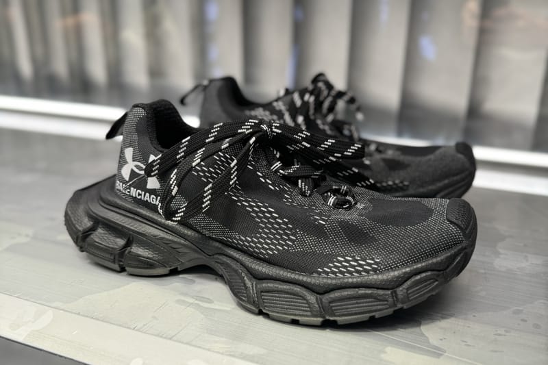 率先预览 Balenciaga 2025 春季系列单品