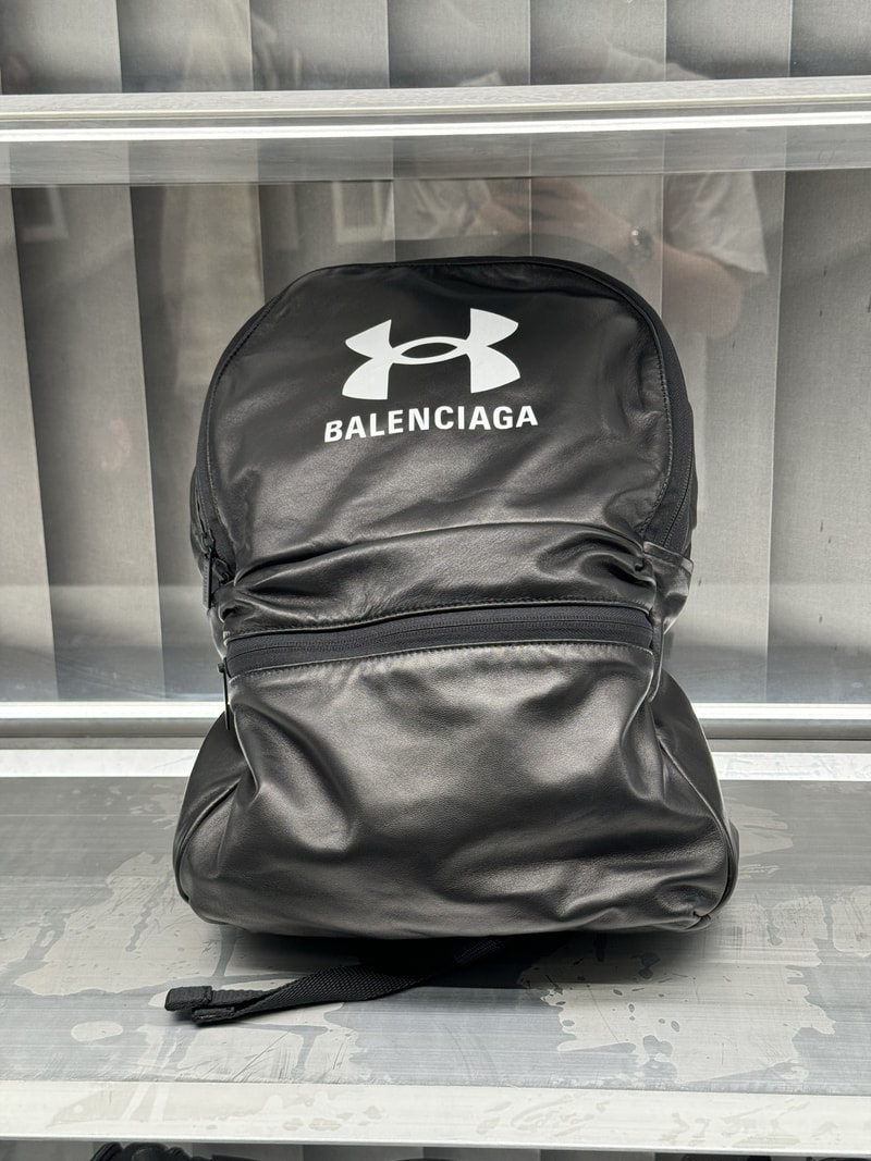 率先预览 Balenciaga 2025 春季系列单品