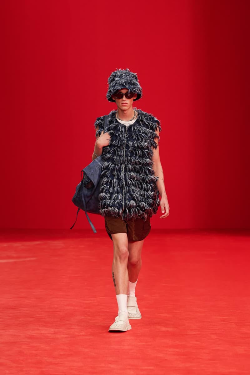 DHRUV KAPOOR 發佈 2025 春夏系列大秀