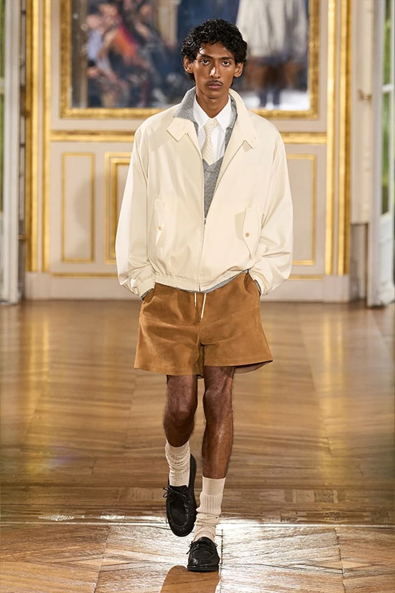 AURALEE 發佈 2025 春夏系列大秀