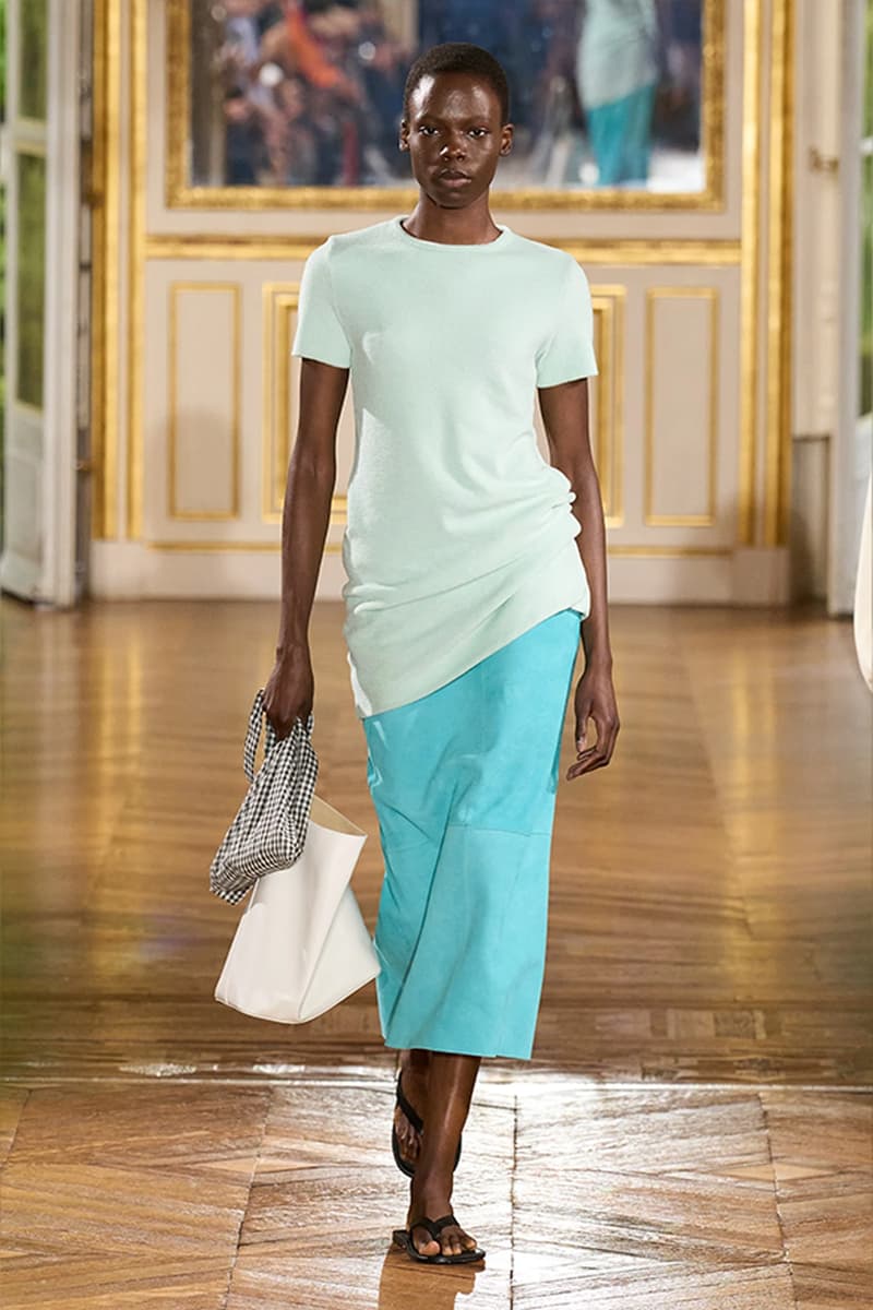 AURALEE 發佈 2025 春夏系列大秀