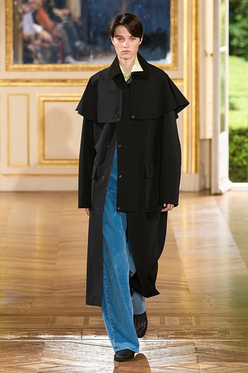 AURALEE 發佈 2025 春夏系列大秀