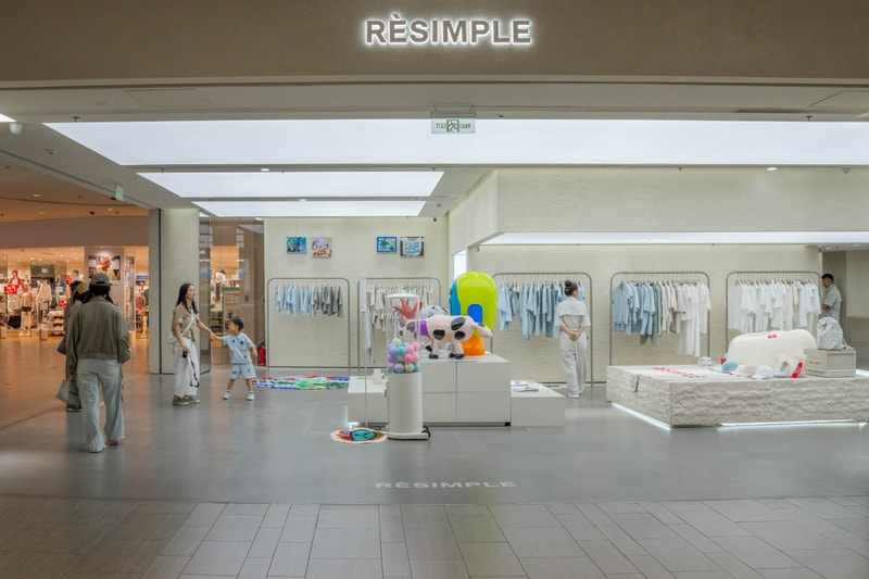 走进 RÈSIMPLE 杭州嘉里中心店 2 周年庆「三笑」活动