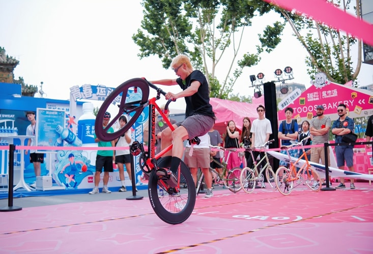 走进 MADEBYBILIBILI 高能中心「蚌埠住了」运动会