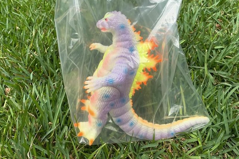 Brain Dead 携手东宝 Godzilla 打造最新夜光软胶模型 Brain Dead 携手东宝 Godzilla 打造最新夜光软胶模型