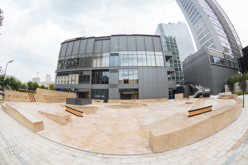 AVENUE & SON 于上海静安 MOHO 开设全新滑板场 AVENUE & SON 于上海静安 MOHO 开设全新滑板场