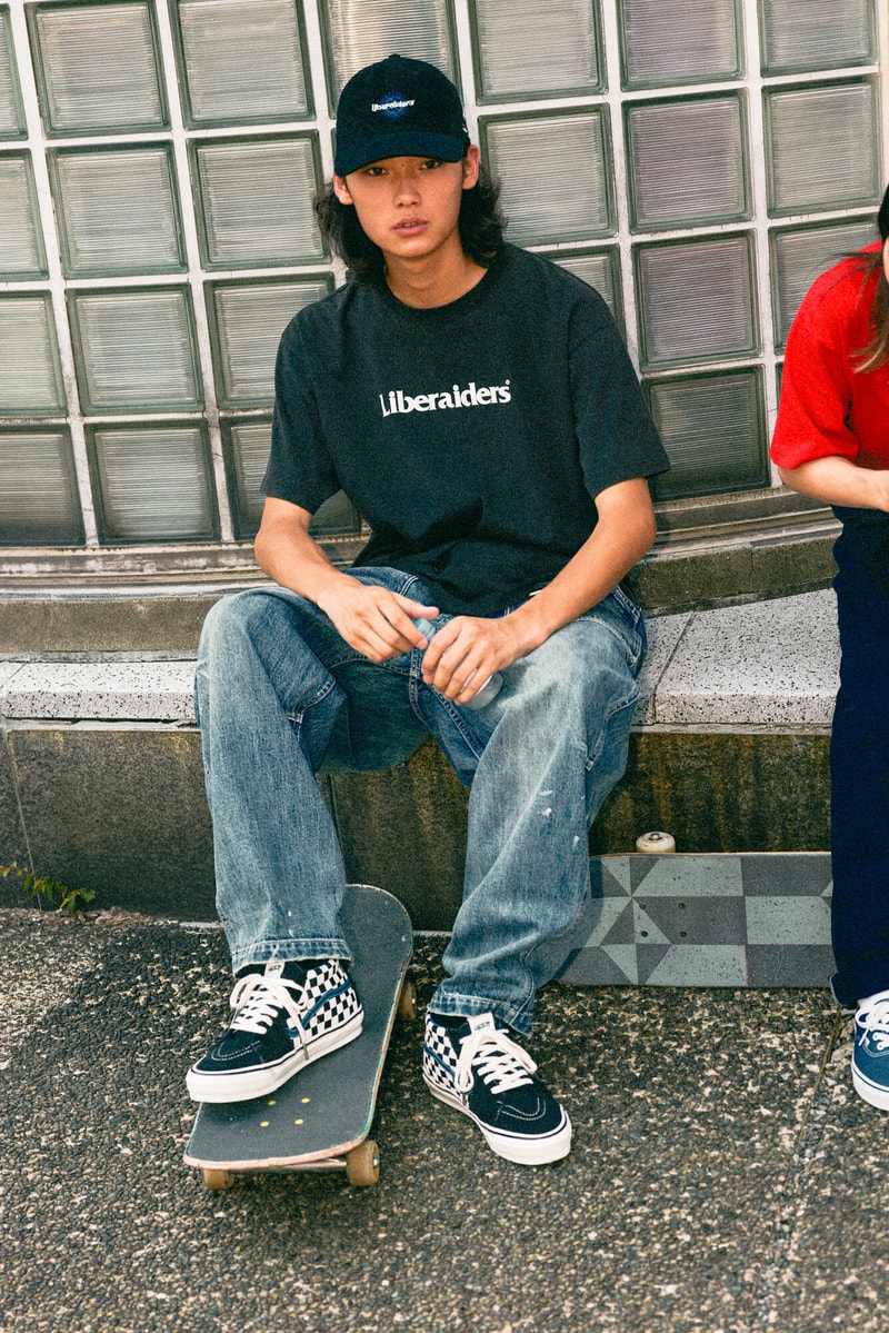 Vans 再度携手 Liberaiders® 推出联名系列