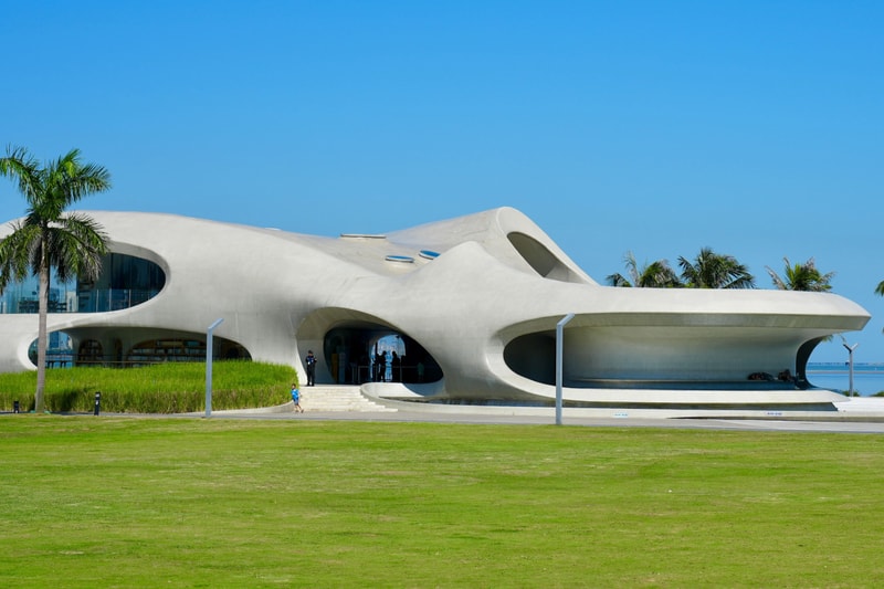 Hypemaps Haikou China City Guide Kanye West Hypemaps Haikou China City Guide Kanye West