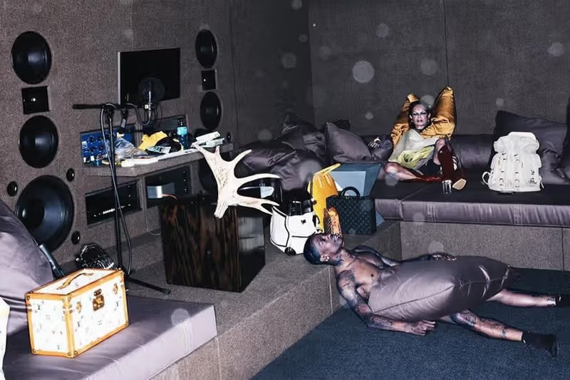 Rick Owens 专为 Travis Scott 打造巡演后台录音休息室「Tech Glade」 Rick Owens 专为 Travis Scott 打造巡演后台录音休息室「Tech Glade」