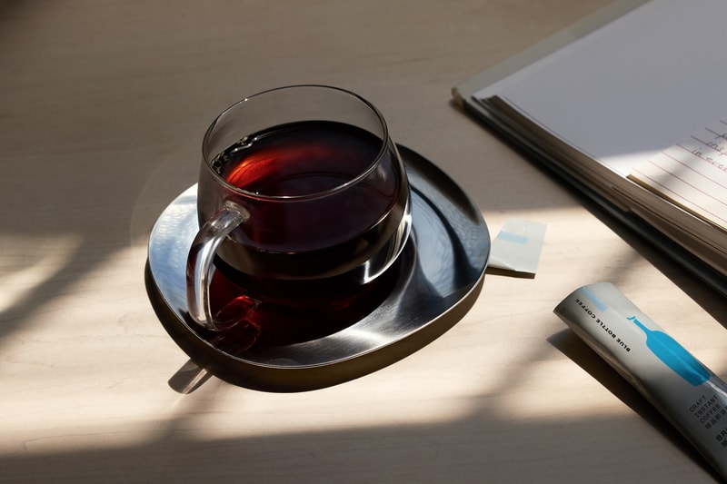 Blue Bottle Coffee 推出全新精品即溶咖啡「明亮」 Blue Bottle Coffee 推出全新精品即溶咖啡「明亮」