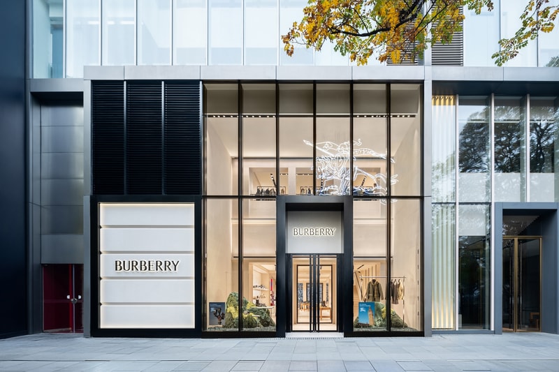 走进 Burberry 北京三里屯旗舰店