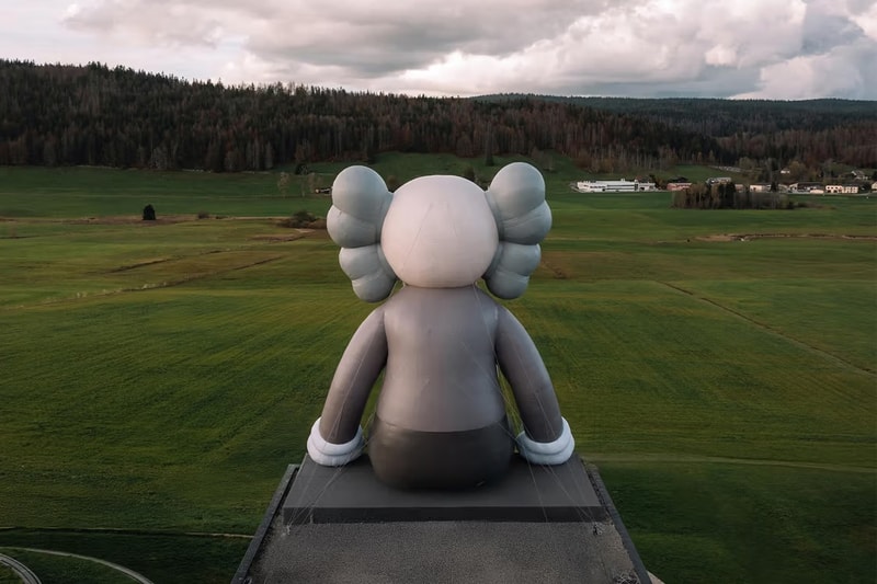 「KAWS:HOLIDAY」第十二站即将登陆瑞士 「KAWS:HOLIDAY」第十二站即将登陆瑞士