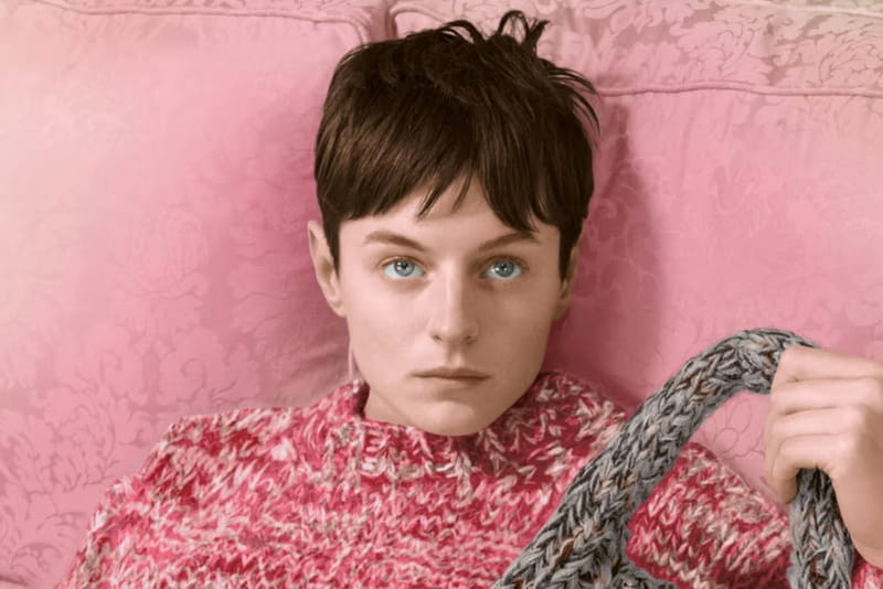 Miu Miu 發佈 UPCYCLED 最新假日系列形象廣告