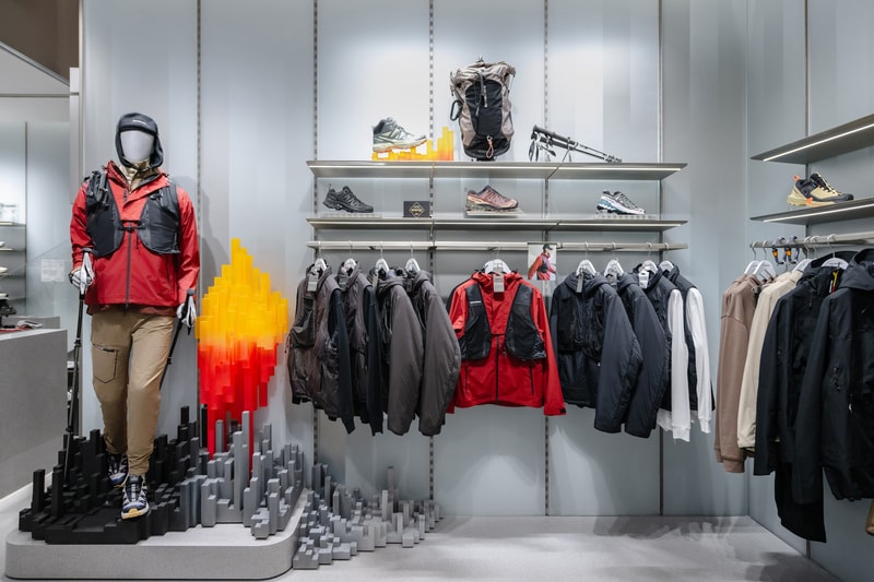 Salomon 韩国线秋冬棉羽系列登陆上海旗舰店 Salomon 韩国线秋冬棉羽系列登陆上海旗舰店