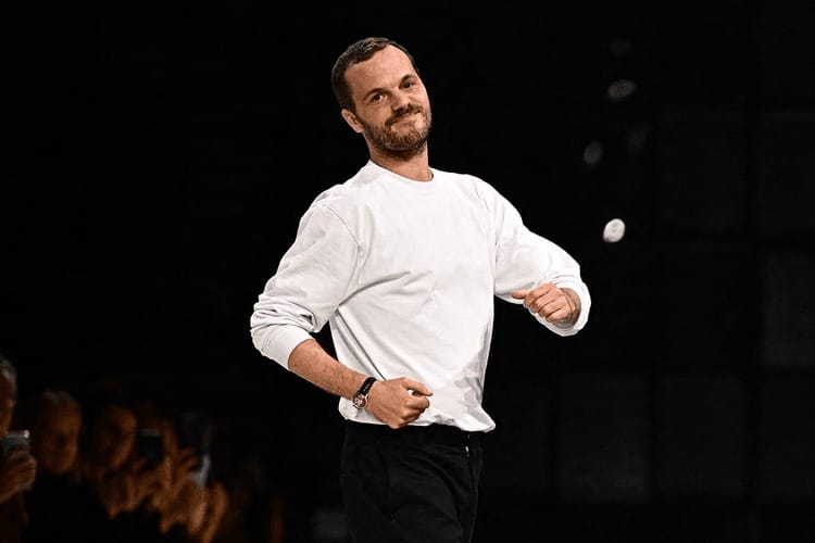 Matthieu Blazy 落實加入 CHANEL 擔任品牌時尚活動藝術總監