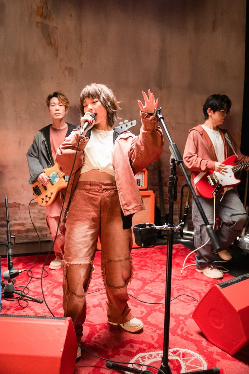 Dickies 携手摇滚乐队未知兔演绎「蛇年吉响」限定系列