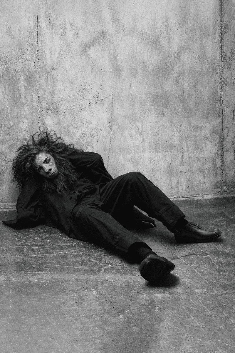 HOKOWISM 释出 2025 春夏「THEATRE」系列