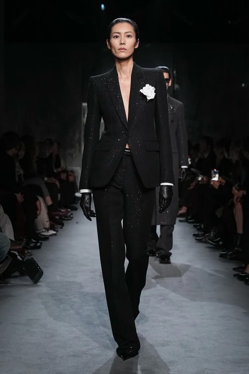 Haider Ackermann 接手 Tom Ford，最新秋冬大秀迎來華麗新篇章