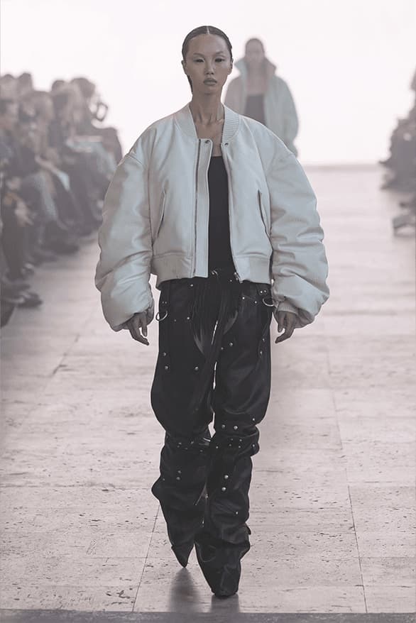 孤獨中尋平靜！Rick Owens 2025 秋冬系列大秀 「Concordians」登場