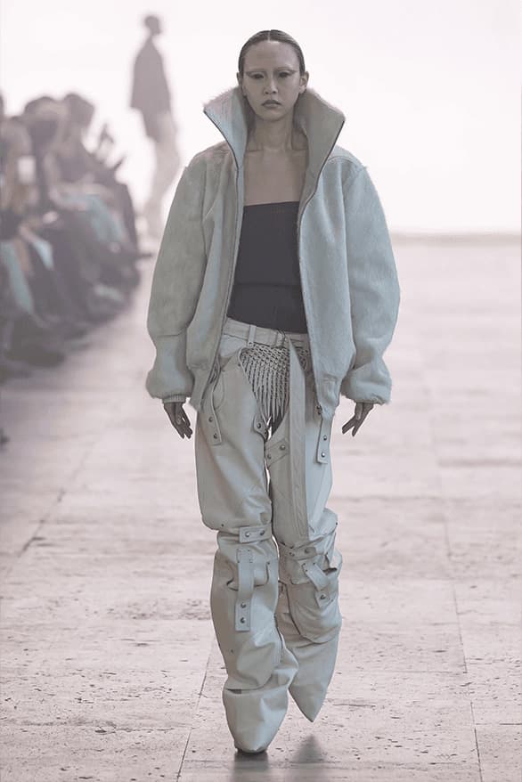 孤獨中尋平靜！Rick Owens 2025 秋冬系列大秀 「Concordians」登場