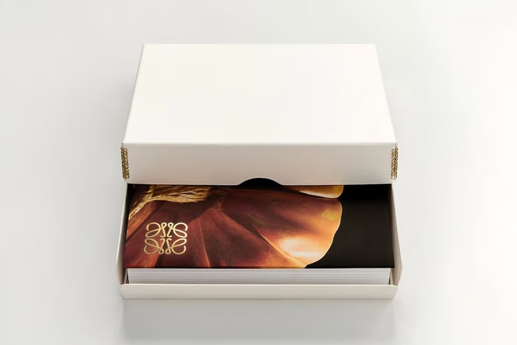 LOEWE 出版《Crafted World: Jonathan Anderson’s LOEWE》最新書籍