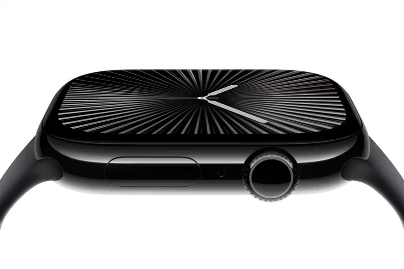 Apple Watch 提交「折叠双荧幕」专利申请 Apple Watch 提交「折叠双荧幕」专利申请