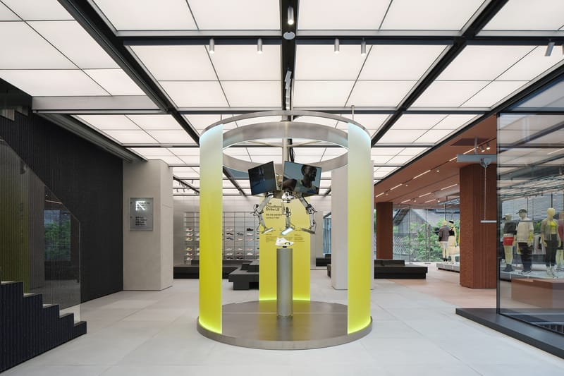 On 昂跑中国首家旗舰店于成都太古里开幕