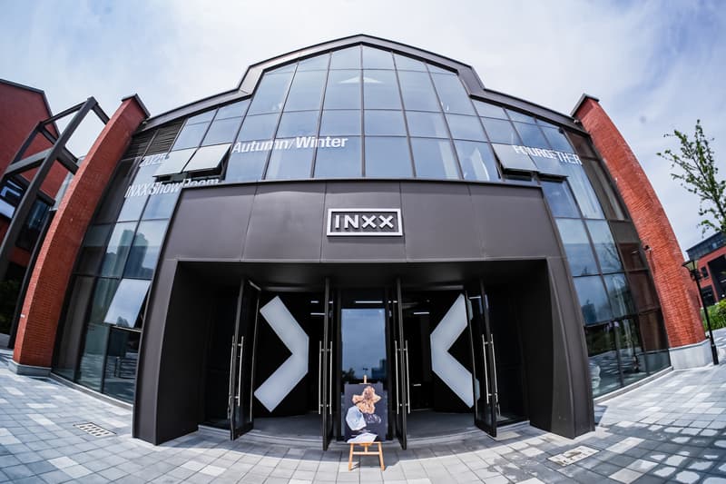 INXX 举办「肆象·FOURGETHER」2025 秋冬 Showroom
