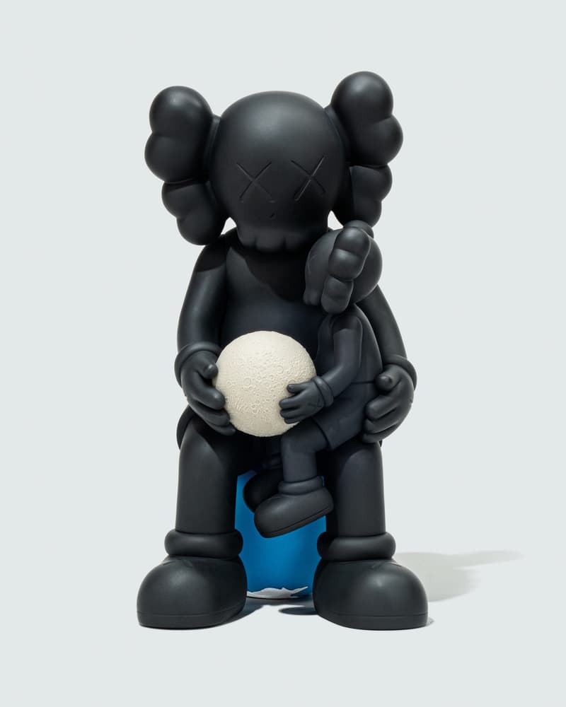 《KAWS:HOLIDAY》泰国站限量系列完整揭晓