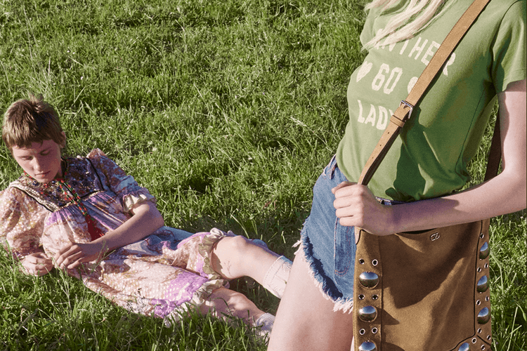 嬉皮风格再进化!Valentino 推出全新 Nellcôte 手袋系列