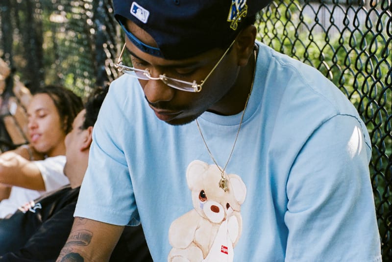 Supreme 发布 2025 夏季印花 T 恤系列