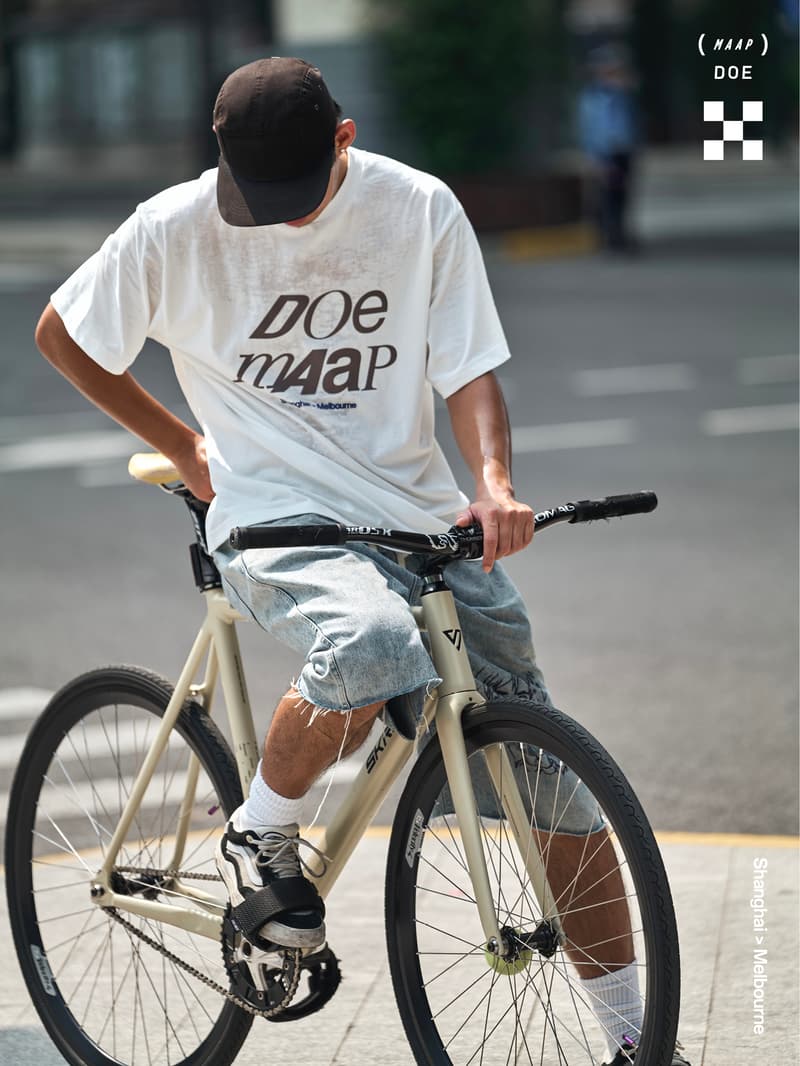 DOE 与澳大利亚骑行品牌 MAAP 推出联名 T 恤系列