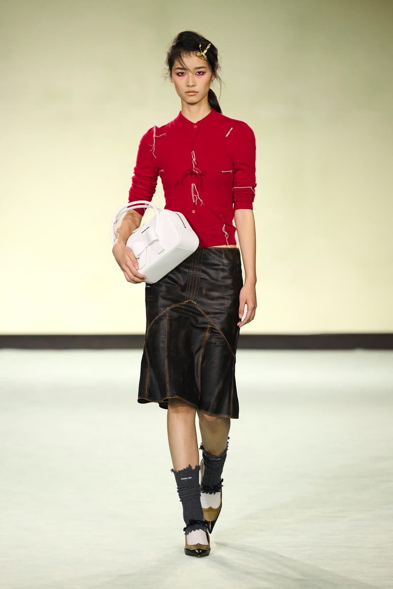 SHUSHU/TONG 2026 春夏系列登场