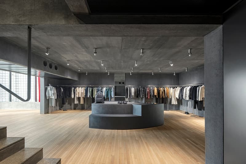 走进 Wooyoungmi Itaewon 全新旗舰店