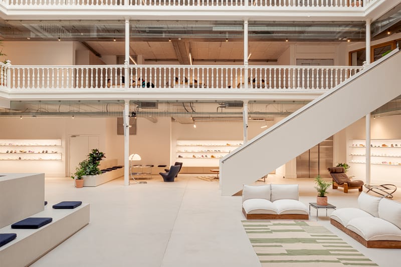 可持续之外，创意总监 Caroline Bulliot 剖析  VEJA 设计哲学