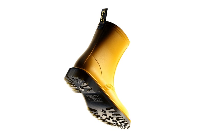 Dr. Martens 推出 1460 Rain Boots 最新雨靴系列