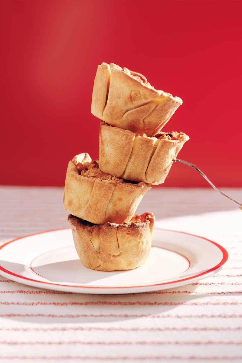 ARKET 推出 2026 新春系列