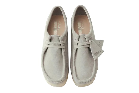 URBAN RESEARCH 与 URBAN RESEARCH DOORS 推出独家配色 Clarks Wallabee