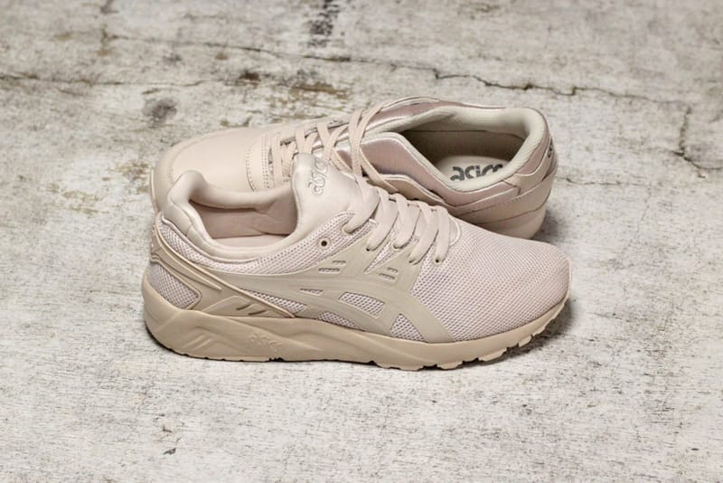 asics whisper pink