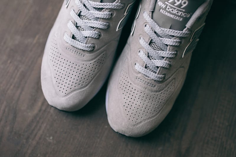 new balance mrl999