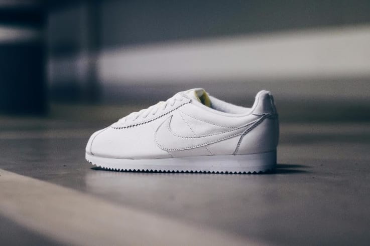 nike cortez white on white