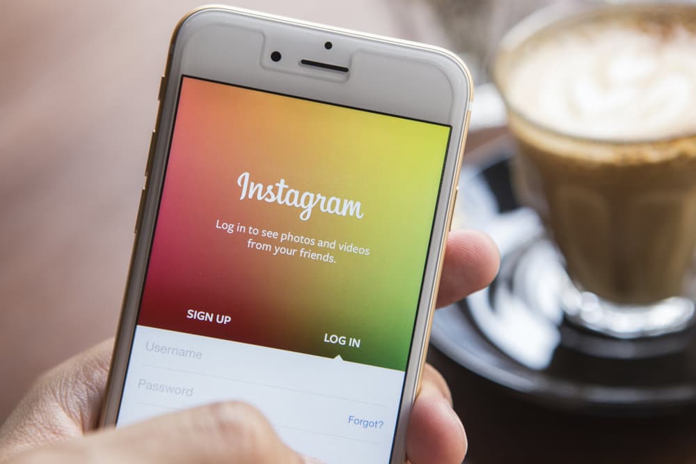 instagram new zoom feature
