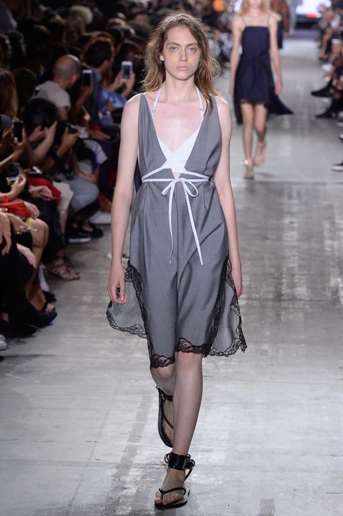 Alexander Wang NYFW 2017 Spring Summer