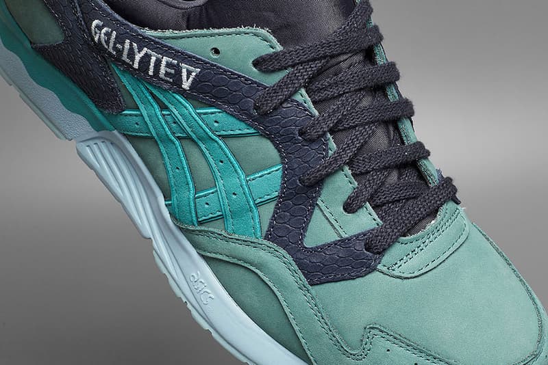 asics gel-lyte v summer escape aquamarine sea foam turquoise fish scale runner retro