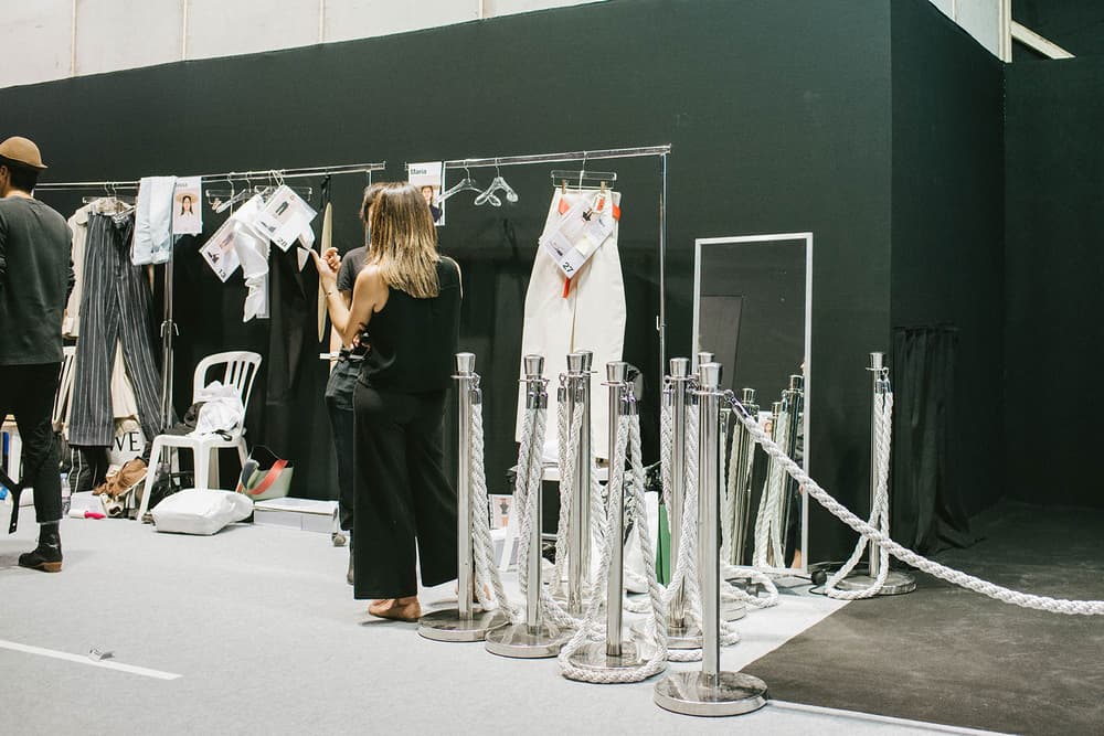 backstage jacquemus paris fashion week 2016 pfw behind the scenes bts